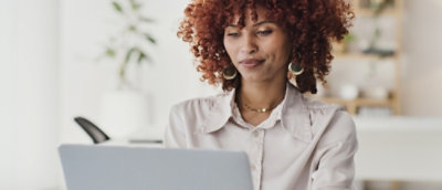A women working with laptop