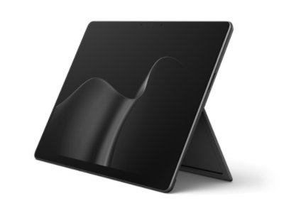 Hoekaanzicht van een Surface Pro voor zakelijk gebruik in de kleur Zwart.